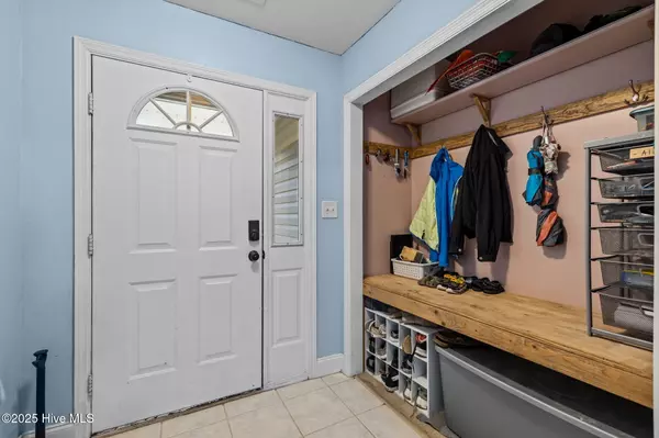 Hubert, NC 28539,114 Trailwood DR