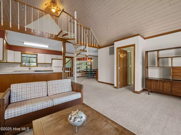 Emerald Isle, NC 28594,112 Page PL
