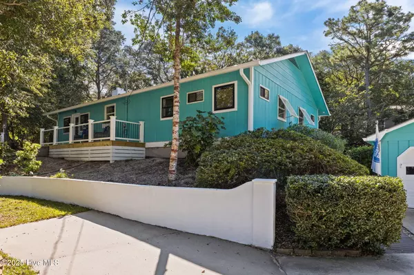 201 Hoop Pole Creek DR, Atlantic Beach, NC 28512