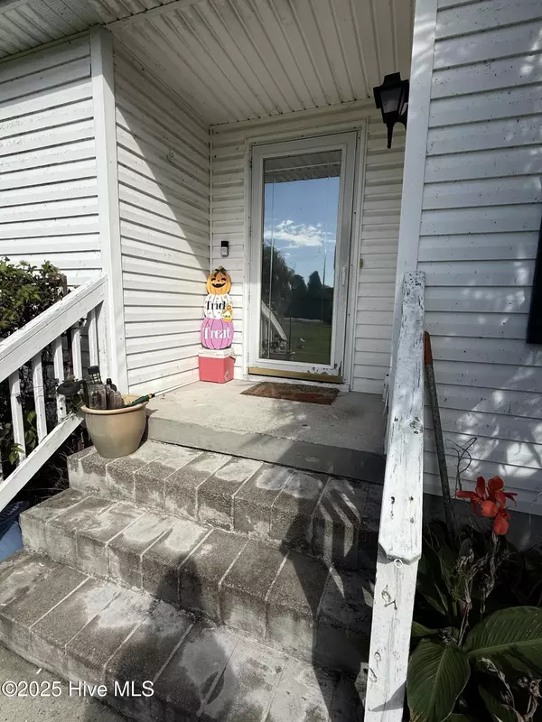 Aydlett, NC 27916,607 Aydlett RD