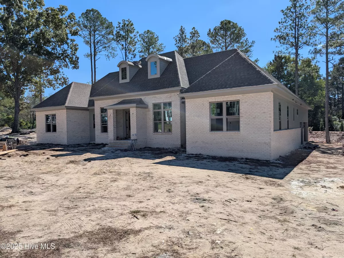 Pinehurst, NC 28374,220 Paulson CT