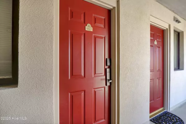 Wilmington, NC 28401,106 N Water ST #907