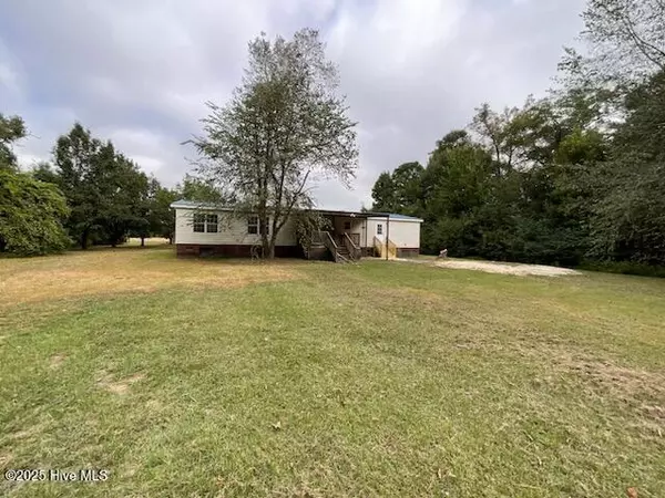 Mount Olive, NC 28365,778 Alum Springs RD