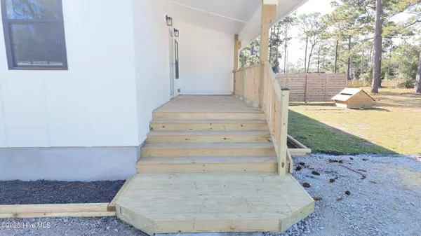 Newport, NC 28570,639 E Chatham ST