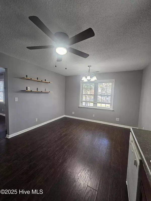 Jacksonville, NC 28540,131 Cox AVE