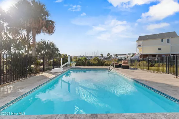 Carolina Beach, NC 28428,1030 Waterview CT