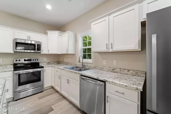 Jacksonville, NC 28540,133 Navy Blue DR