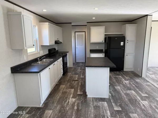 Elizabethtown, NC 28337,2227 Twisted Hickory RD