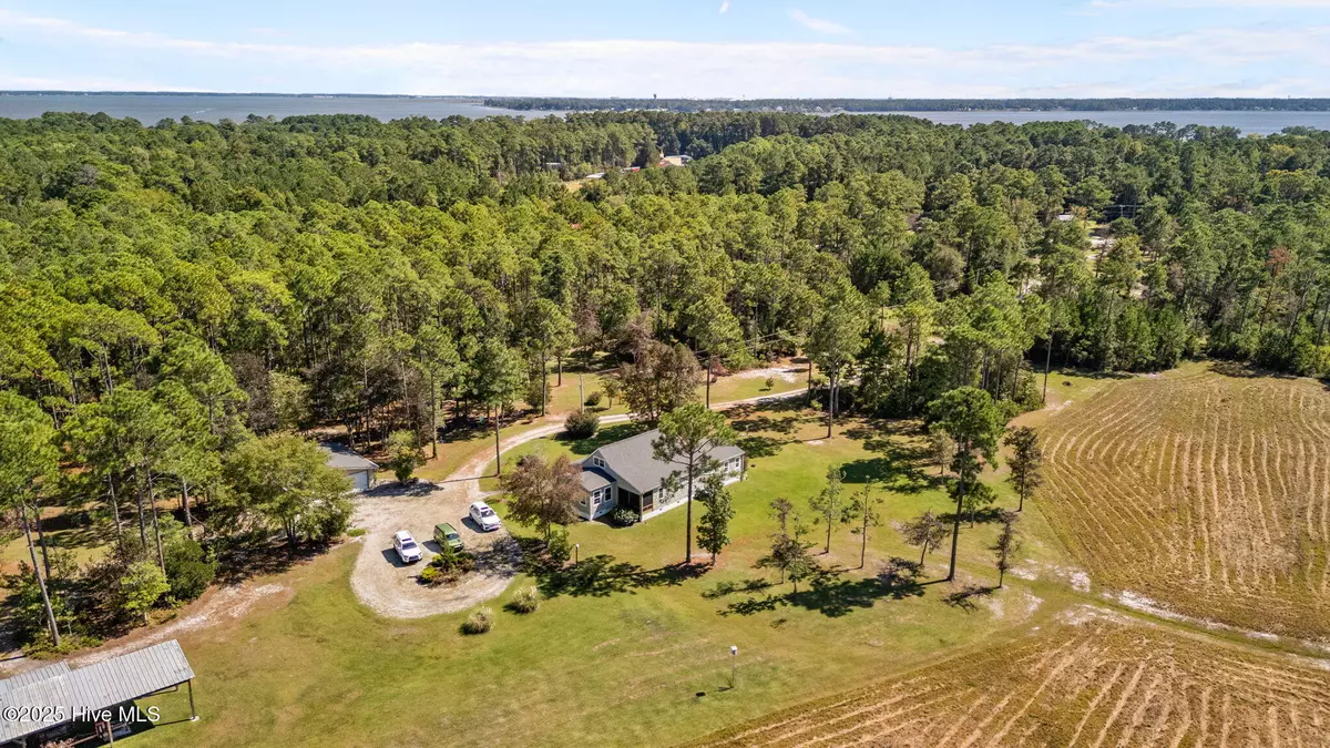 Newport, NC 28570,295 Old Winberry RD