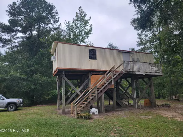 Burgaw, NC 28425,2593 Croomsbridge RD