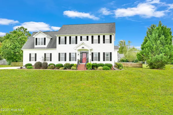 965 Sunnyfield DR, Greenville, NC 27858
