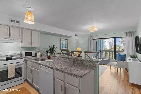 Carolina Beach, NC 28428,1601 Carolina Beach AVE N #Unit 13