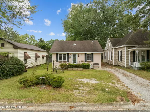 Tarboro, NC 27886,509 W Walnut ST