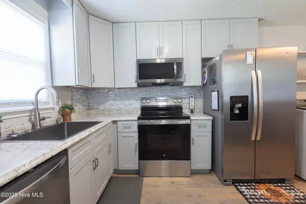 Greenville, NC 27834,716 Hooker RD