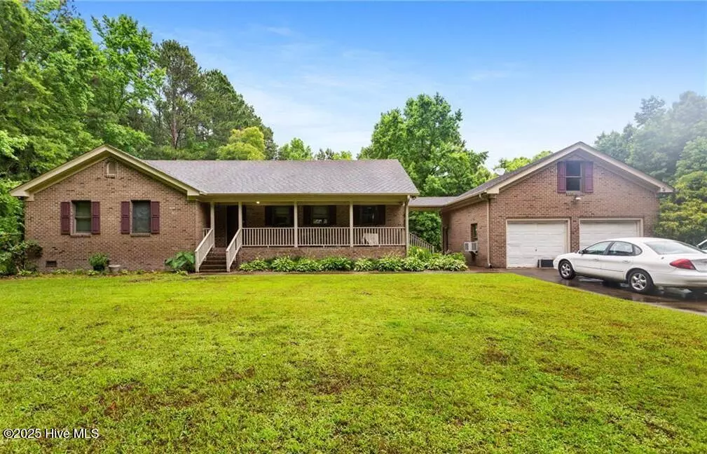 Elizabeth City, NC 27909,1920 W Main ST