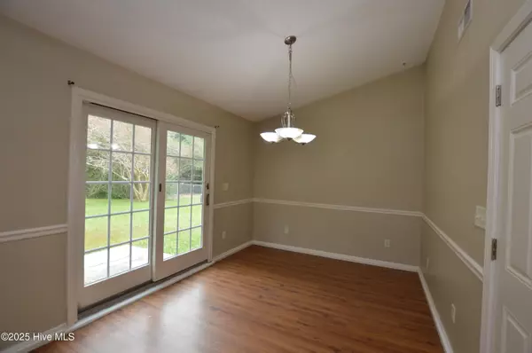 Jacksonville, NC 28546,121 Hunting Green DR