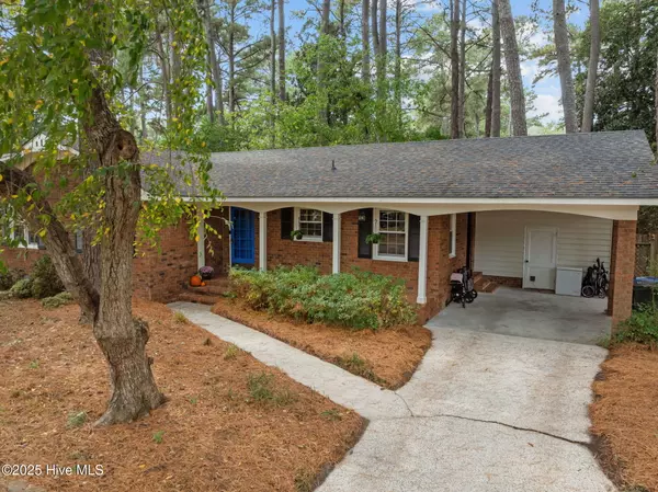 Greenville, NC 27834,208 Harmony ST