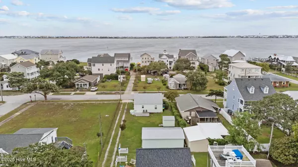 Morehead City, NC 28557,1404 Shackleford ST