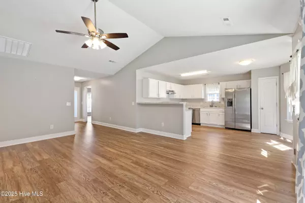 Belville, NC 28451,690 Oak Branches Close SE