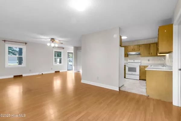 Cove City, NC 28523,209 Mccoy AVE