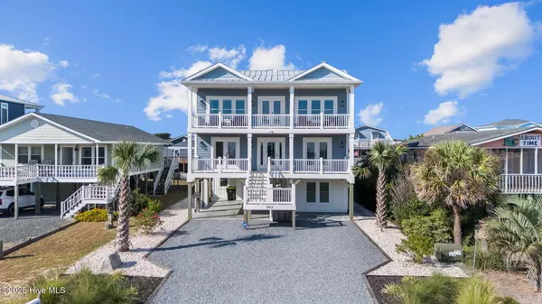 3912 W Beach DR, Oak Island, NC 28465