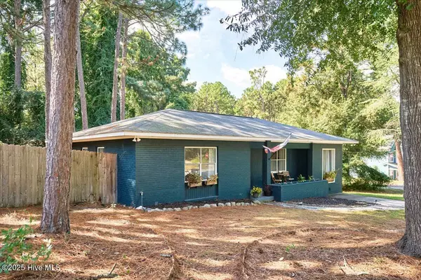 Southern Pines, NC 28387,580 W Maine AVE