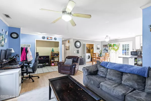 Sneads Ferry, NC 28460,232 Cedar Hollow CT