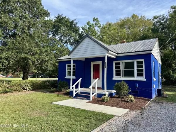 Wilson, NC 27893,327 Finch ST SE