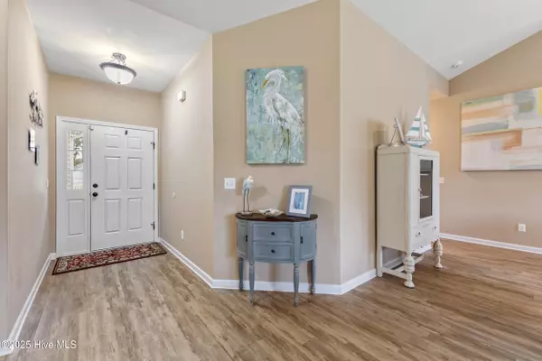 Hampstead, NC 28443,209 Conifer DR