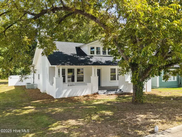 Whiteville, NC 28472,220 N Franklin ST
