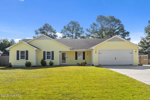 725 Stonewall AVE, Jacksonville, NC 28540