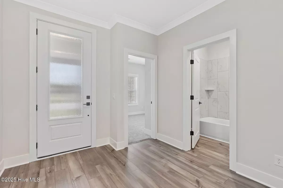 Hampstead, NC 28443,146 Umbrella Palm DR