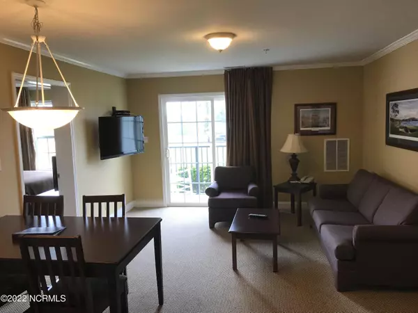 Carthage, NC 28327,510 Little River Farm BLVD #203 B