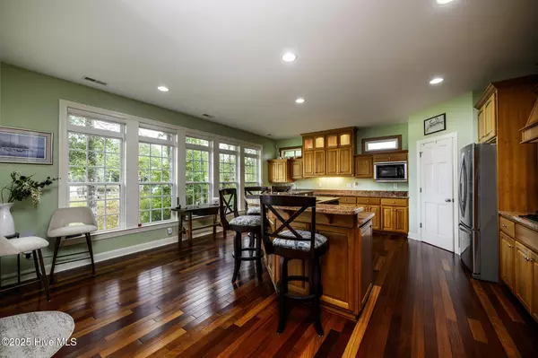 New Bern, NC 28560,909 Hearthside CT