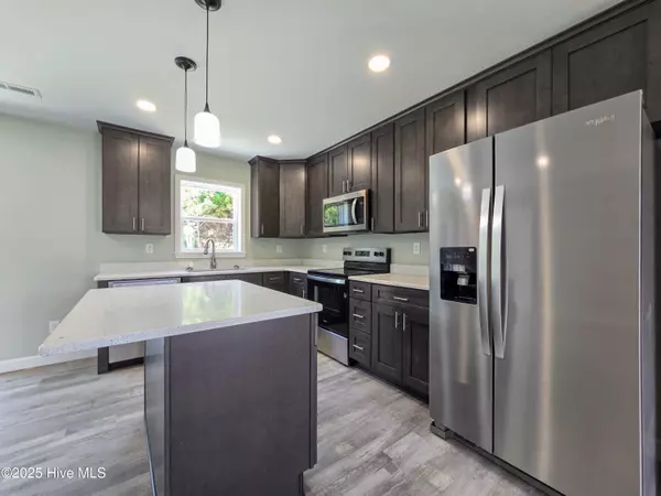 Elizabeth City, NC 27909,106 Perth DR