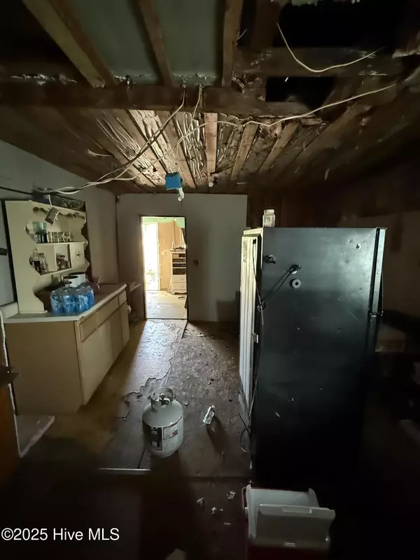 Plymouth, NC 27962,2914 Us Highway 64 E