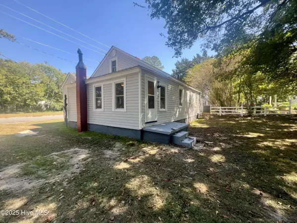 Washington, NC 27889,707 E 5th ST