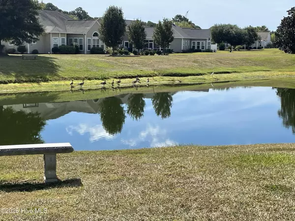 Southport, NC 28461,5203 Windward WAY