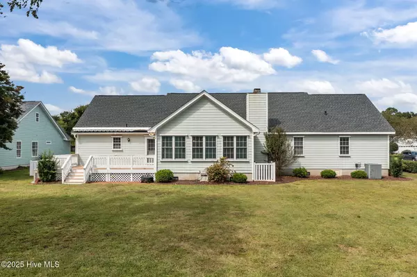 Cedar Point, NC 28584,105 Deerfield CT