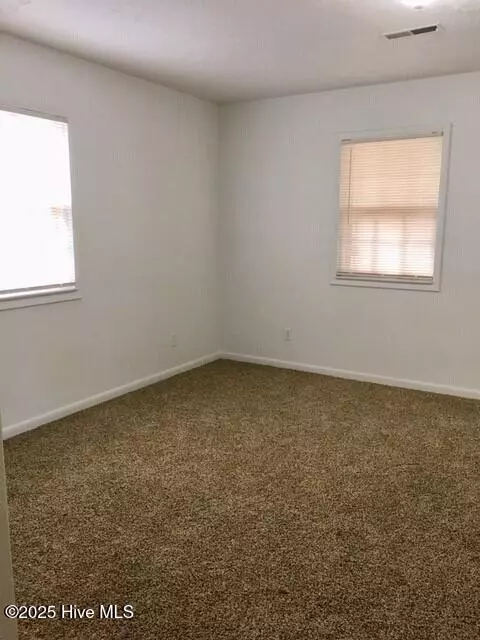 Wilmington, NC 28412,5965 Carolina Beach RD