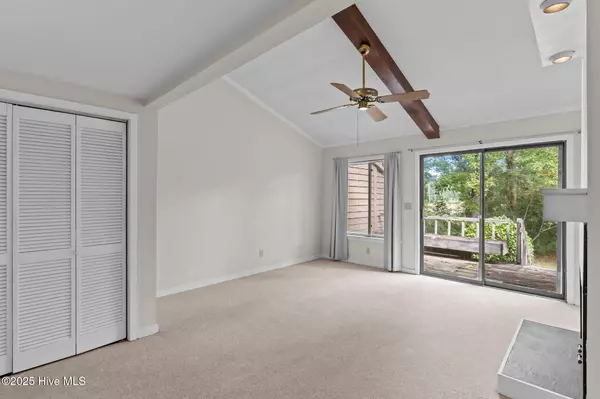 Wilmington, NC 28409,231 Saint Luke CT