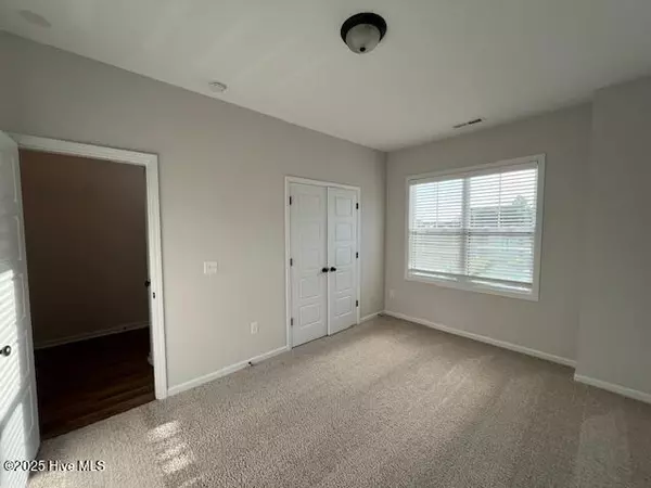 Winnabow, NC 28479,8292 Paramount PT