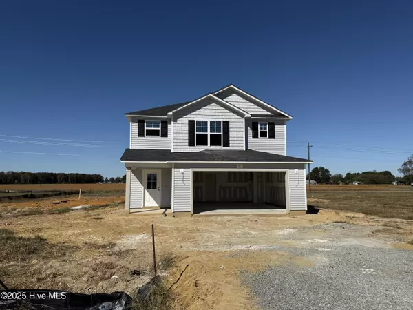 77 Littlefield LN, La Grange, NC 28551