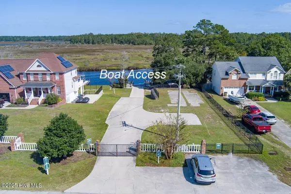 Hubert, NC 28539,251 E Ivybridge DR