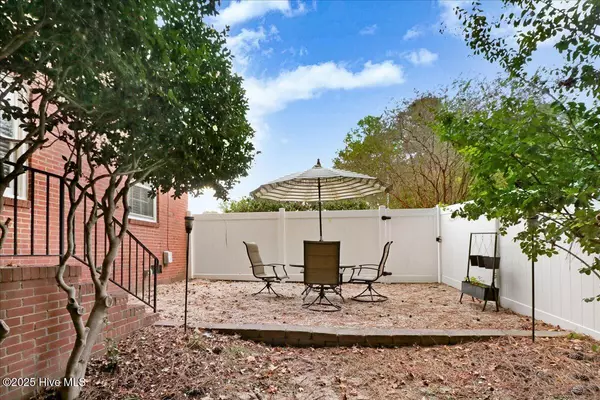 Goldsboro, NC 27534,607 Gloucester RD