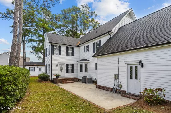 Newport, NC 28570,265 Bay Run