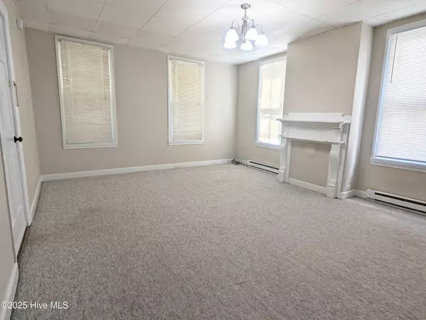 Elizabeth City, NC 27909,501 N Road ST #C