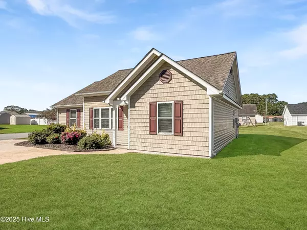 Elizabeth City, NC 27909,1011 Jessica ST
