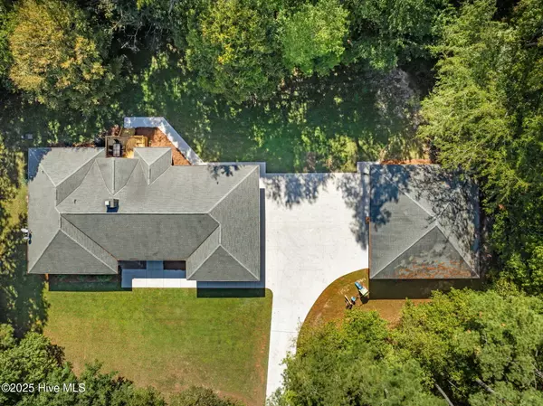 Grimesland, NC 27837,123 Farmington RD