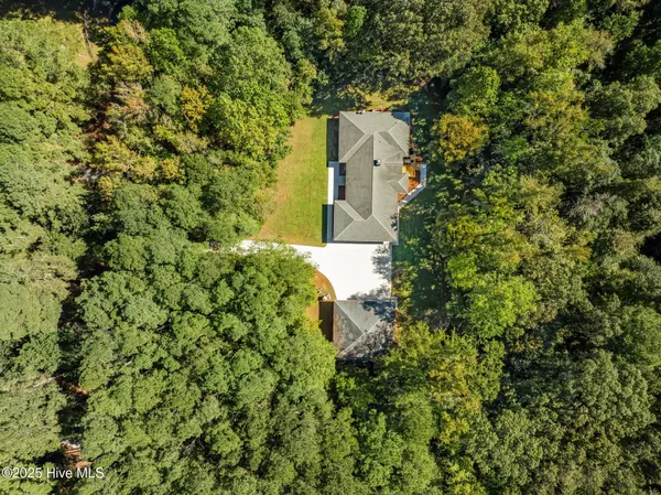 Grimesland, NC 27837,123 Farmington RD